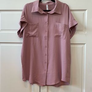 Button Down Top - Super cute